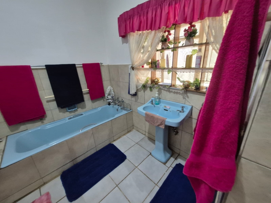 4 Bedroom Property for Sale in Vredefort Free State